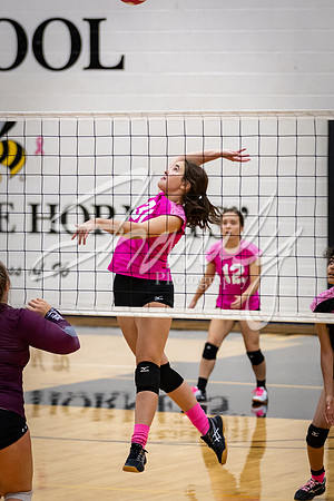 2021.10.18 FHS Volleyball Vs. Osage-00127