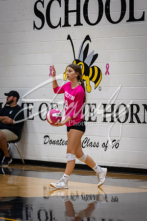 2021.10.18 FHS Volleyball Vs. Osage-00224