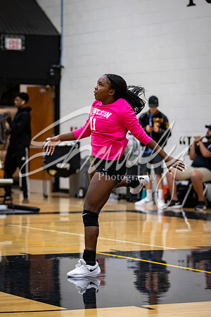 2021.10.18 FHS Volleyball Vs. Osage-00456