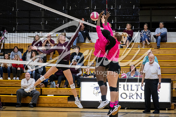 2021.10.18 FHS Volleyball Vs. Osage-00734
