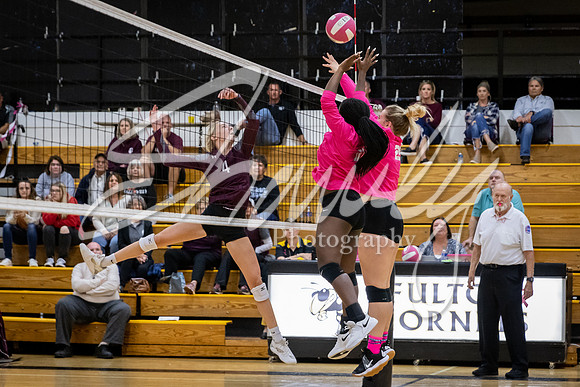 2021.10.18 FHS Volleyball Vs. Osage-00735