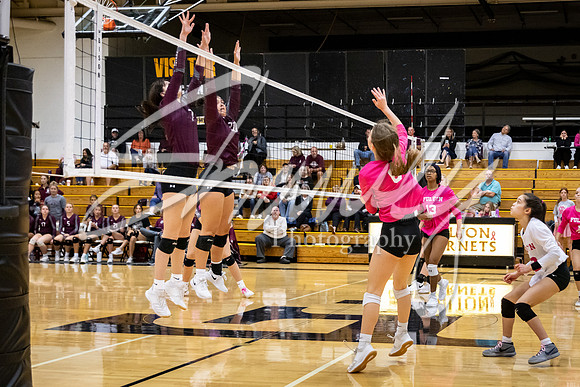 2021.10.18 FHS Volleyball Vs. Osage-00963