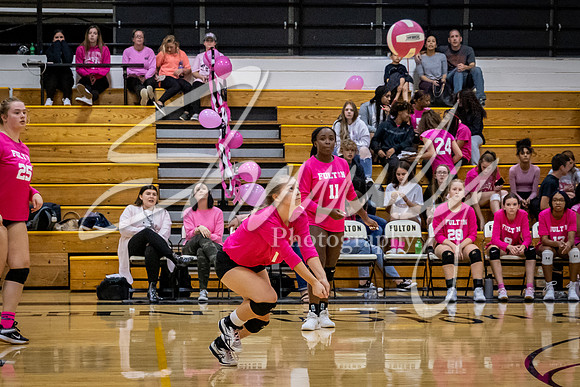 2021.10.18 FHS Volleyball Vs. Osage-01064