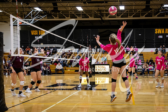 2021.10.18 FHS Volleyball Vs. Osage-01233