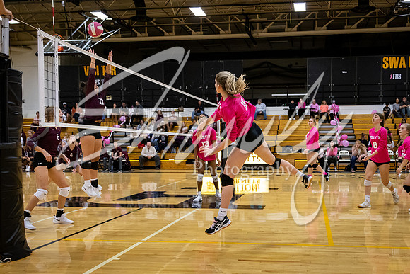 2021.10.18 FHS Volleyball Vs. Osage-01236