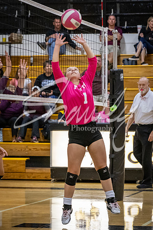 2021.10.18 FHS Volleyball Vs. Osage-01416