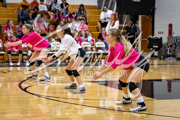 2021.10.18 FHS Volleyball Vs. Osage-01658