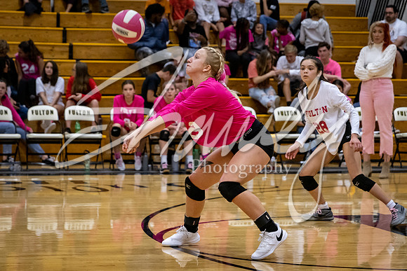 2021.10.18 FHS Volleyball Vs. Osage-01829