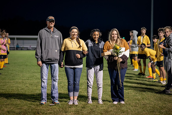 2021.10.21 FHS Soccer Vs. Moberly-02935