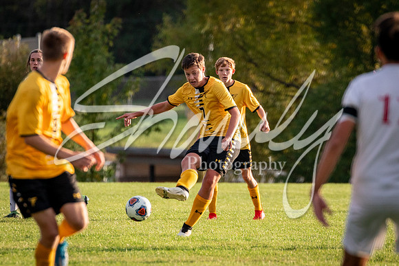 2021.10.21 FHS Soccer Vs. Moberly-00303