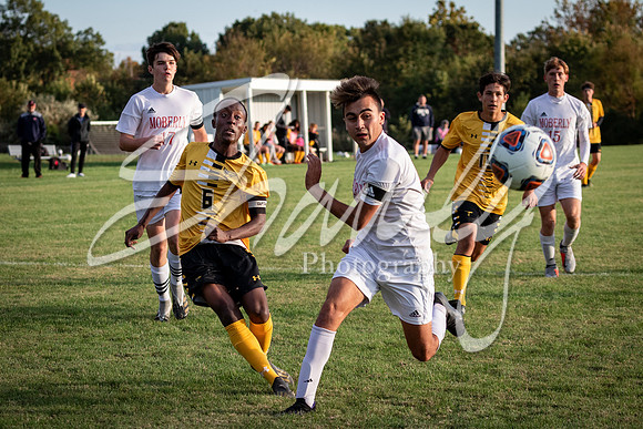 2021.10.21 FHS Soccer Vs. Moberly-00400