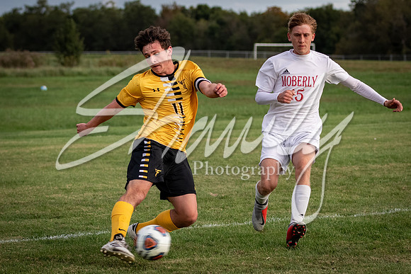 2021.10.21 FHS Soccer Vs. Moberly-00808