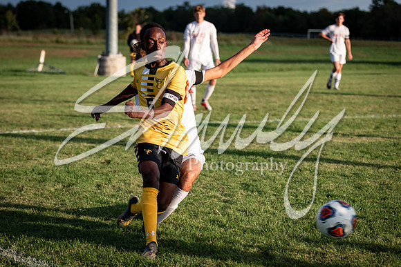 2021.10.21 FHS Soccer Vs. Moberly-01257