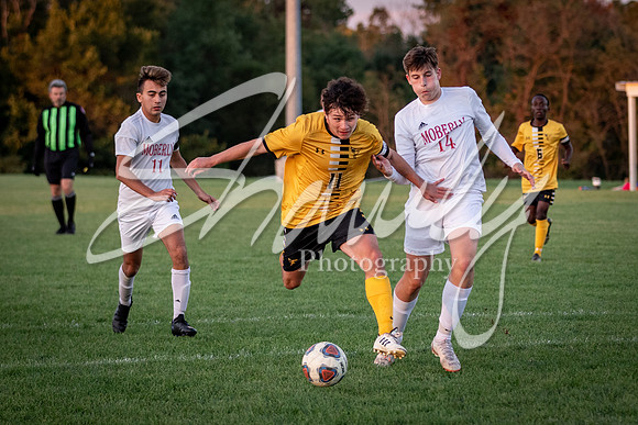 2021.10.21 FHS Soccer Vs. Moberly-02002