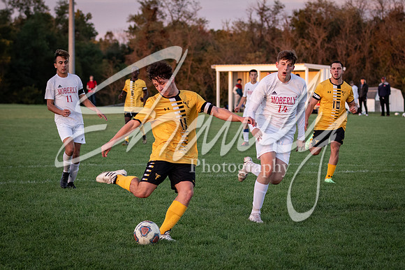 2021.10.21 FHS Soccer Vs. Moberly-02013