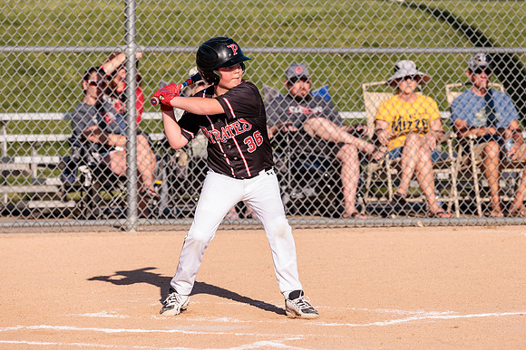 2022.05.16 Pirates Vs. Show2447