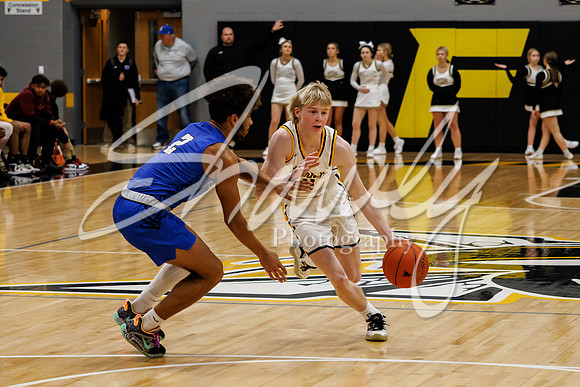 2023.12.12 FHS Boys Basketball Vs. Boonville-7