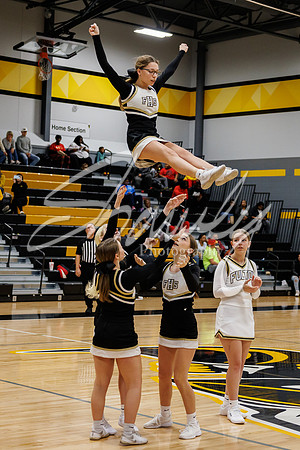 2023.12.12 FHS Basketball Cheer-9