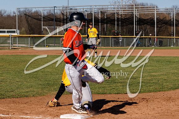2022.04.14 FHS Baseball Vs. Kirksville0396