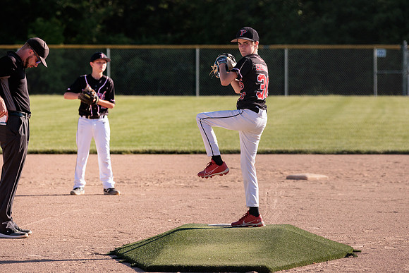 2022.05.16 Pirates Vs. Show2071