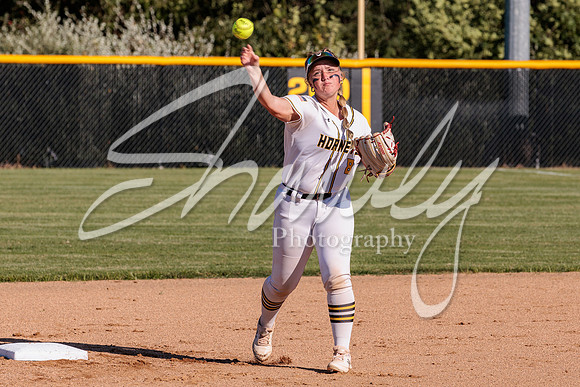 2022.09.12 FHS Softball Vs. Blair Oaks2230