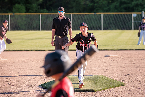 2022.05.16 Pirates Vs. Show2678