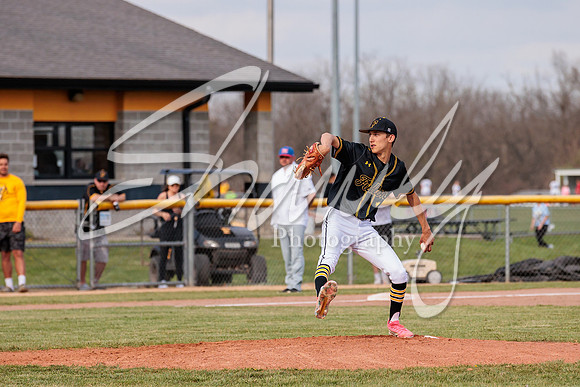 2022.04.12 FHS Baseball Vs. Moberly1243