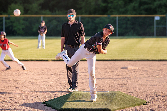 2022.05.16 Pirates Vs. Show3572