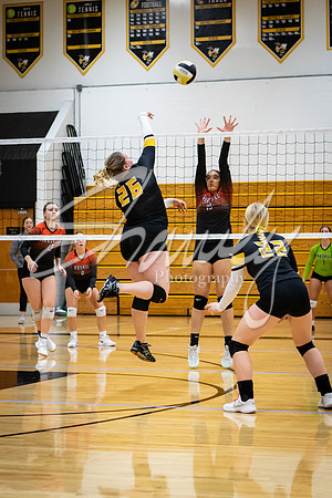 2019.10.10 Vs. Kirksville-20