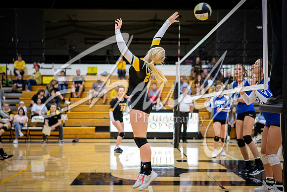 2019.10.03 Vs. Boonville-16