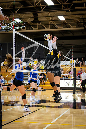 2019.10.03 Vs. Boonville-37