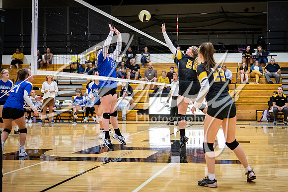 2019.10.03 Vs. Boonville-51