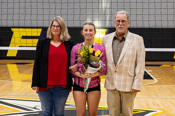 2024.10.15 FHS Volleyball Vs. Hallsville-37