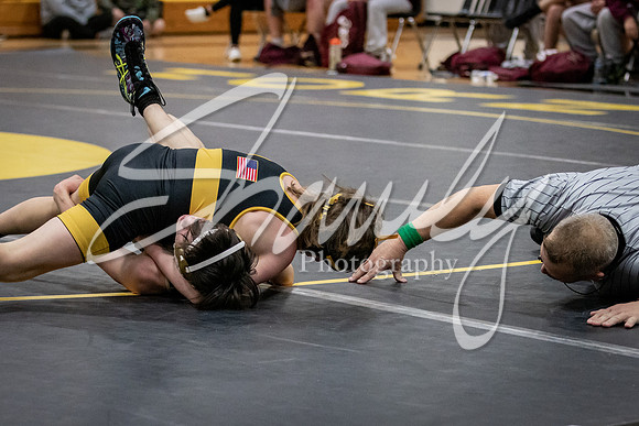 2021.11.30 FHS Wrestling Triangular-03069