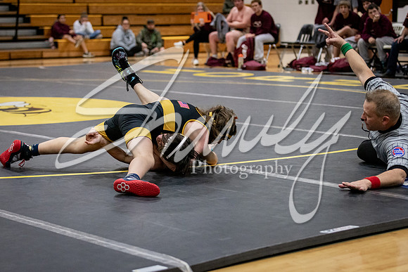 2021.11.30 FHS Wrestling Triangular-03062