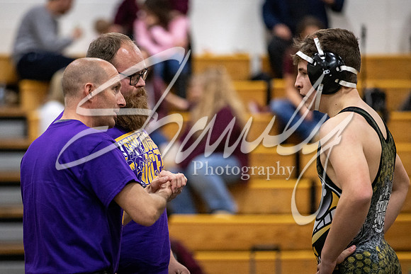 2021.11.30 FHS Wrestling Triangular-00180
