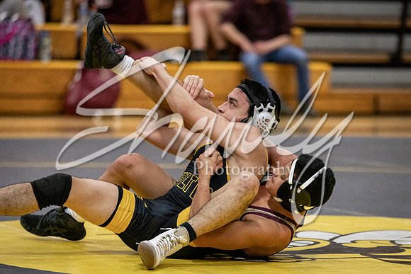 2021.11.30 FHS Wrestling Triangular-00512