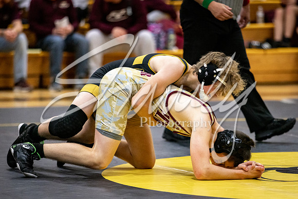 2021.11.30 FHS Wrestling Triangular-00664