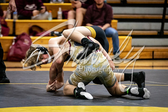 2021.11.30 FHS Wrestling Triangular-00682