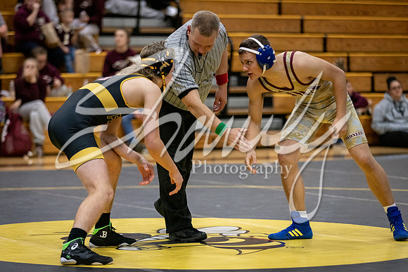 2021.11.30 FHS Wrestling Triangular-01047
