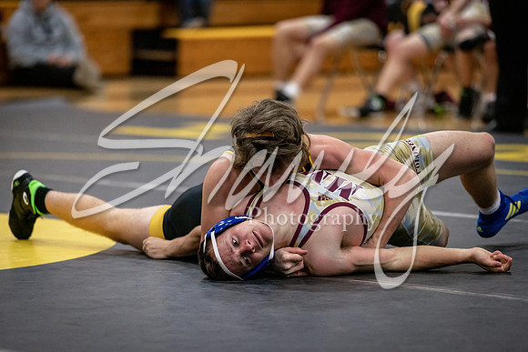 2021.11.30 FHS Wrestling Triangular-01137
