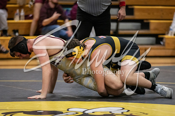 2021.11.30 FHS Wrestling Triangular-01237