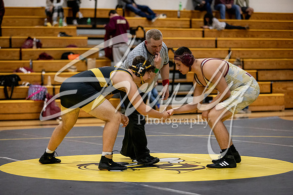 2021.11.30 FHS Wrestling Triangular-01269