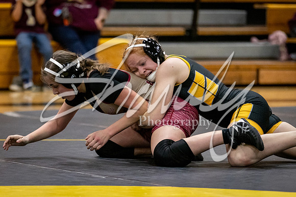 2021.11.30 FHS Wrestling Triangular-01509