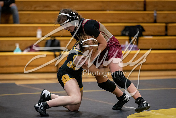 2021.11.30 FHS Wrestling Triangular-01674
