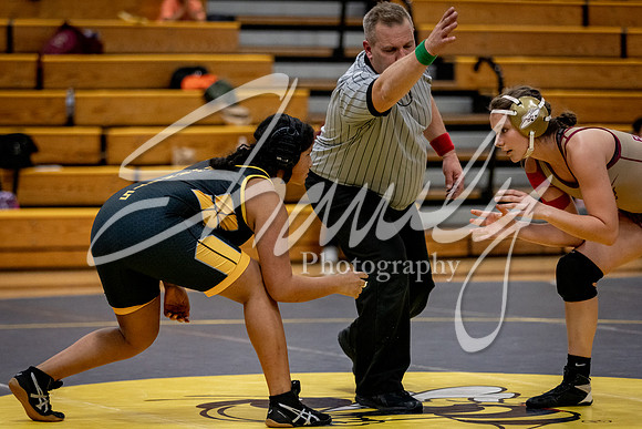 2021.11.30 FHS Wrestling Triangular-01821