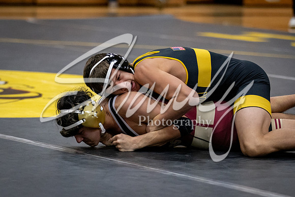 2021.11.30 FHS Wrestling Triangular-01977