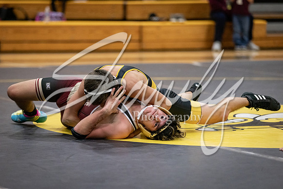 2021.11.30 FHS Wrestling Triangular-02024