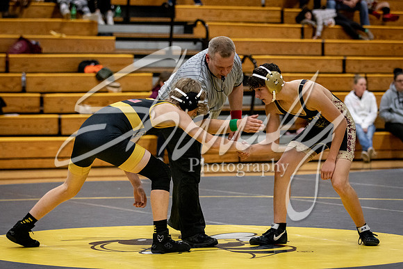 2021.11.30 FHS Wrestling Triangular-02037
