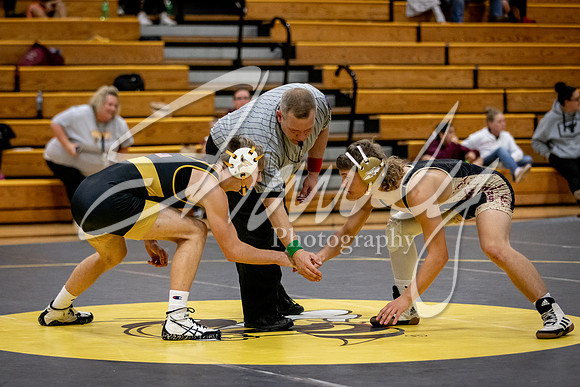 2021.11.30 FHS Wrestling Triangular-02332